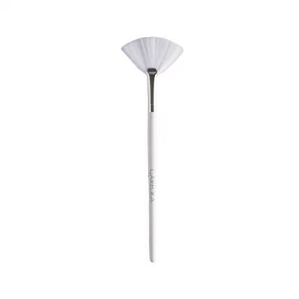 CARELIKA Fan Mask Brush